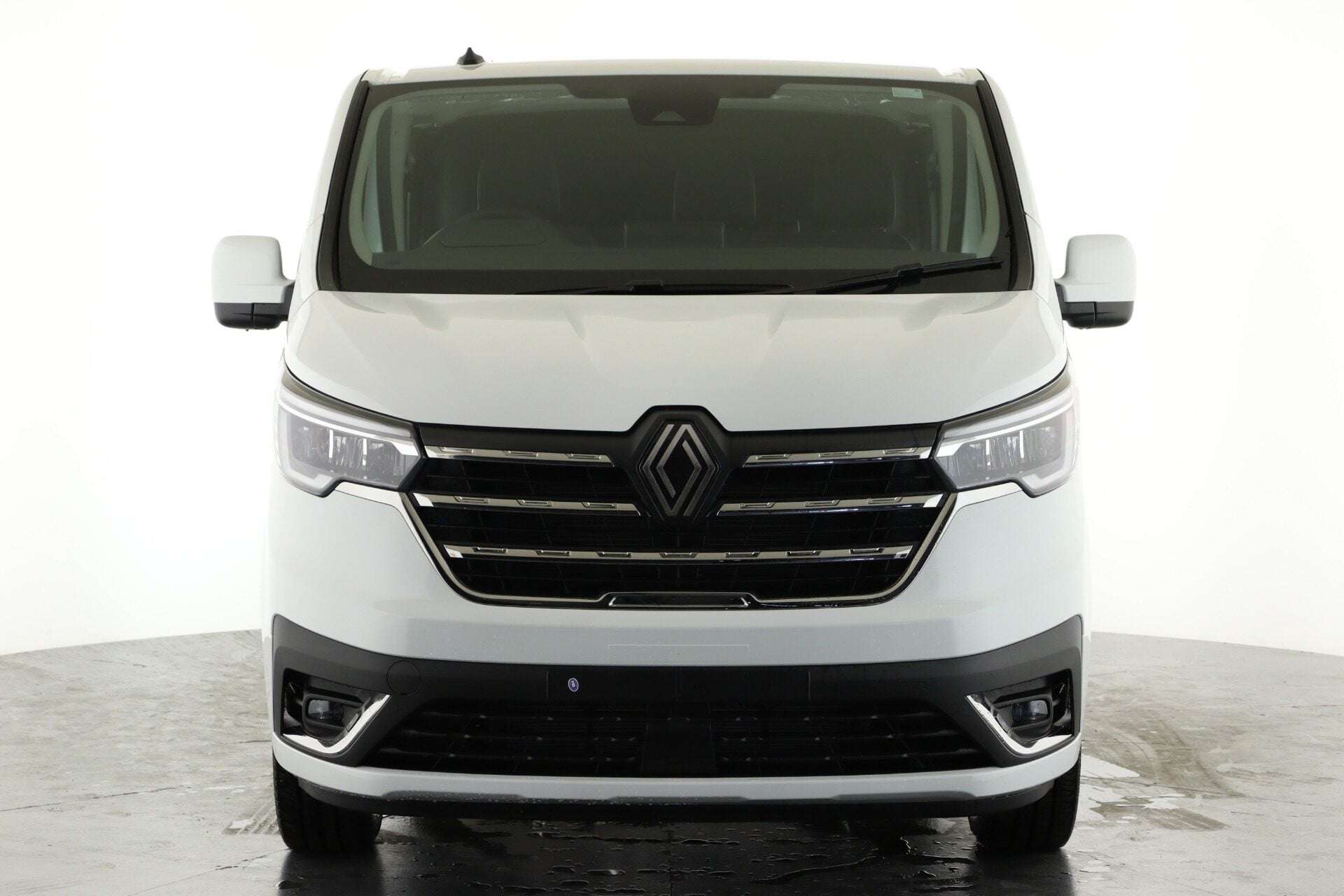 2026 RENAULT TRAFIC 2026 RENAULT TRAFIC