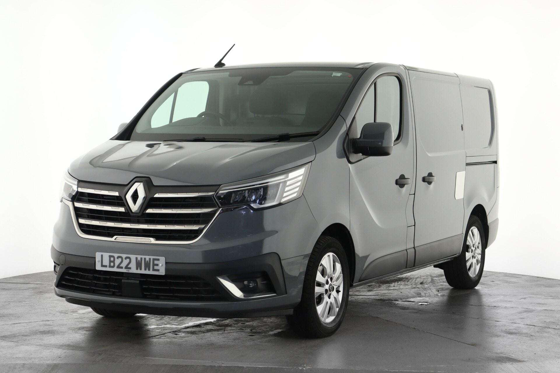 2022 RENAULT TRAFIC 2022 RENAULT TRAFIC