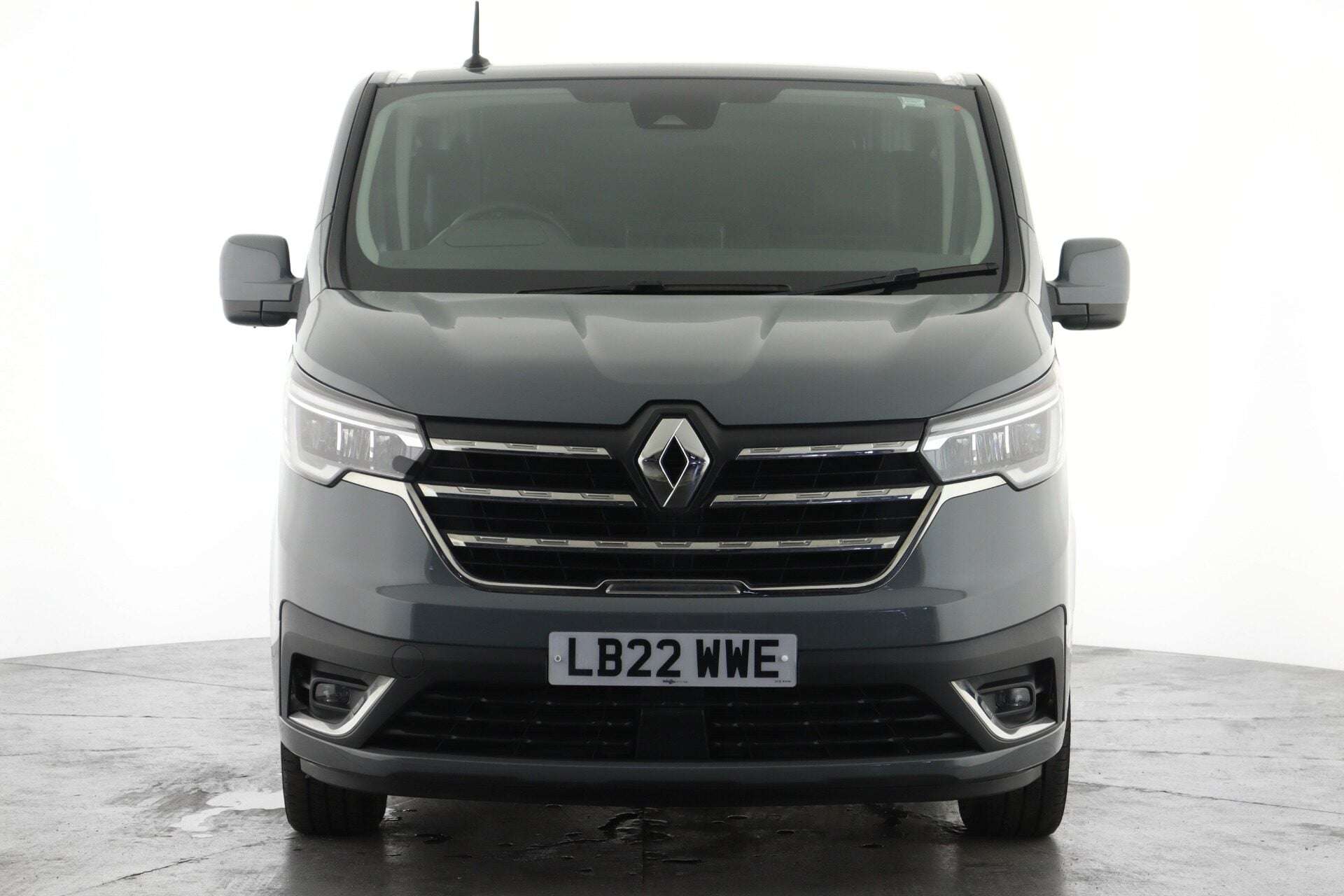 2022 RENAULT TRAFIC 2022 RENAULT TRAFIC
