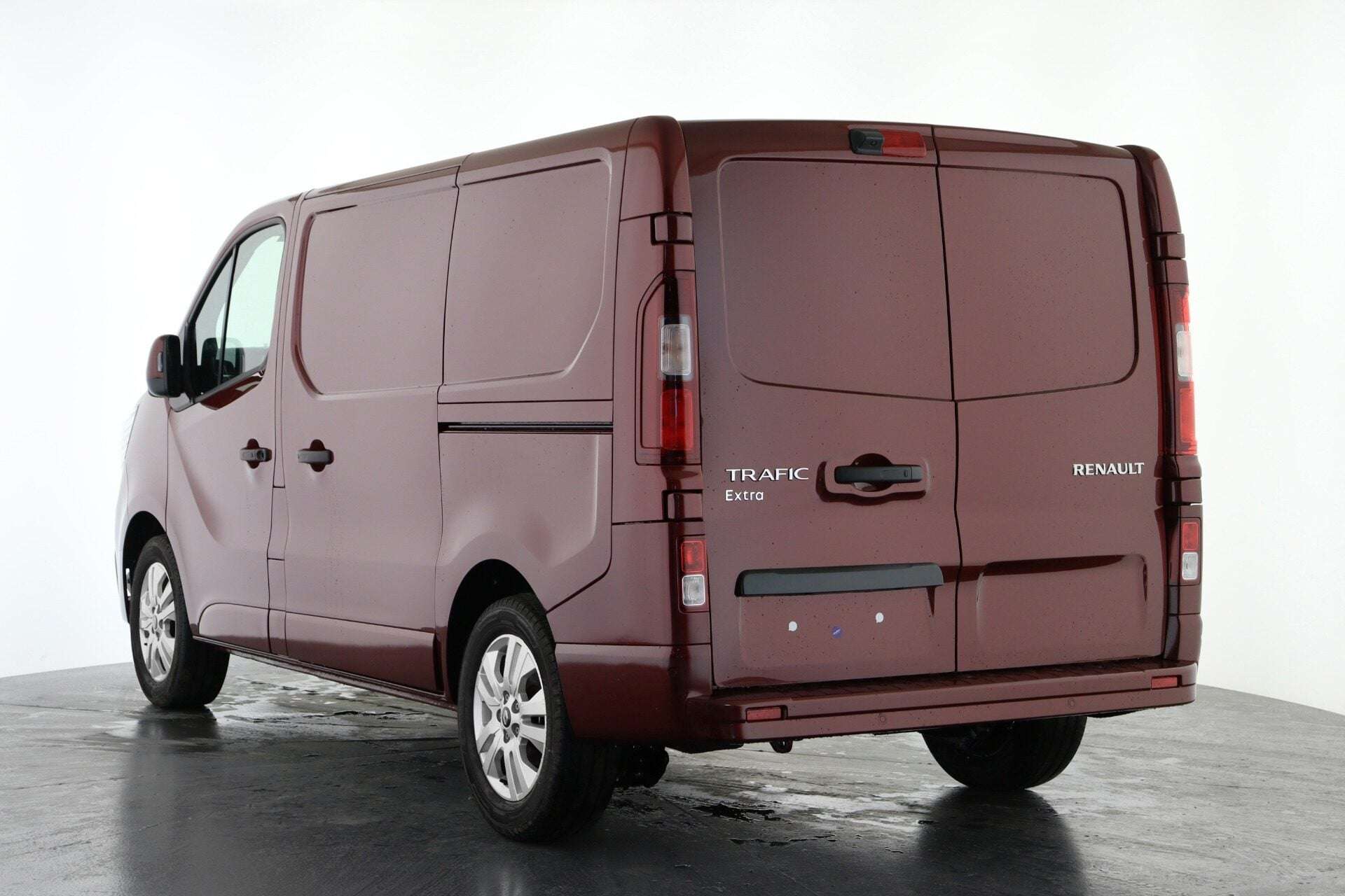 2026 RENAULT TRAFIC 2026 RENAULT TRAFIC