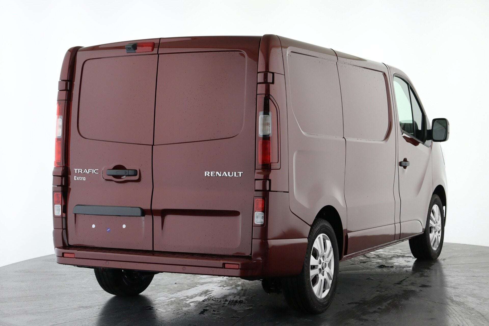 A 2026 RENAULT TRAFIC SL30 Blue dCi 130 Extra Panel Van MY26 A 2026 RENAULT TRAFIC SL30 Blue dCi 130 Extra Panel Van MY26