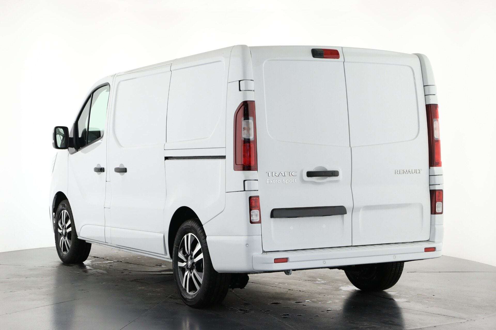 2026 RENAULT TRAFIC 2026 RENAULT TRAFIC