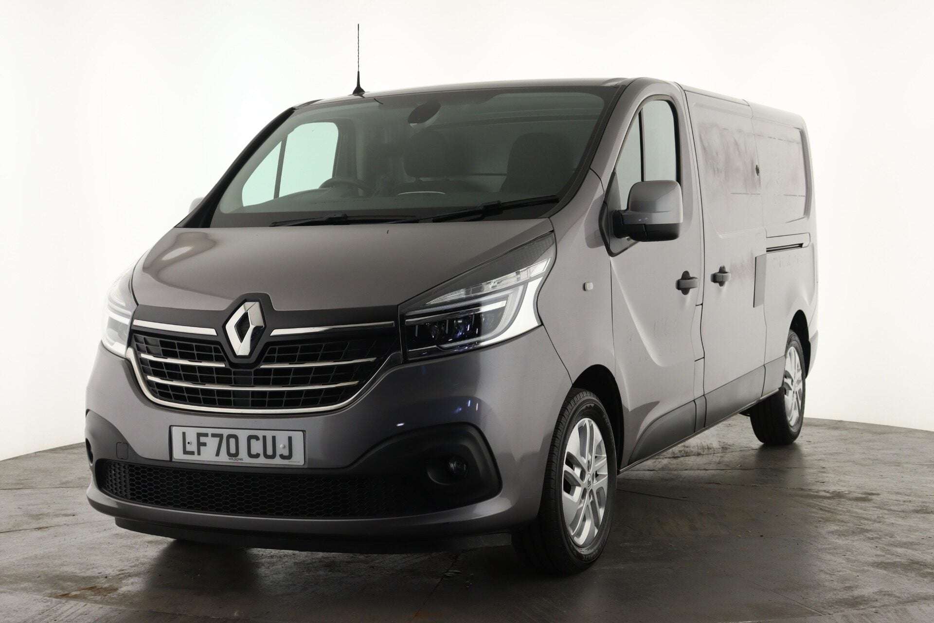 A 2020 RENAULT TRAFIC LL30 ENERGY dCi 145 Sport Nav Van A 2020 RENAULT TRAFIC LL30 ENERGY dCi 145 Sport Nav Van