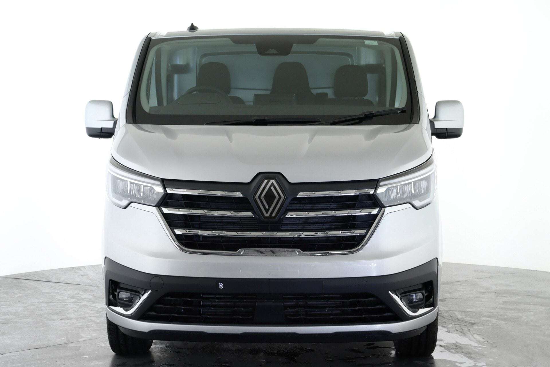 2026 RENAULT TRAFIC 2026 RENAULT TRAFIC