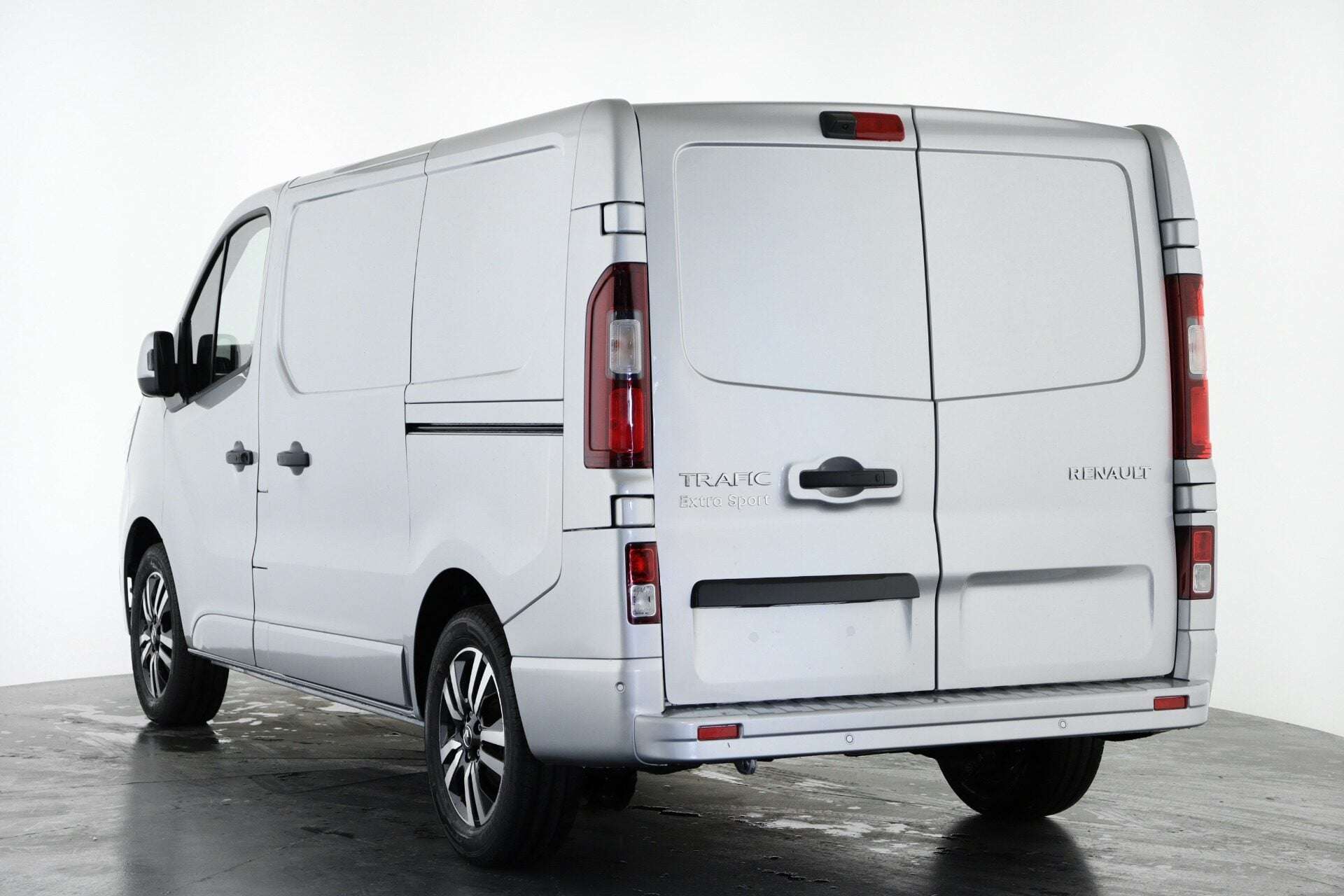 2026 RENAULT TRAFIC 2026 RENAULT TRAFIC
