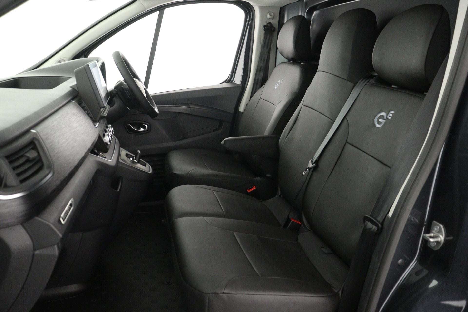 2026 RENAULT TRAFIC 2026 RENAULT TRAFIC