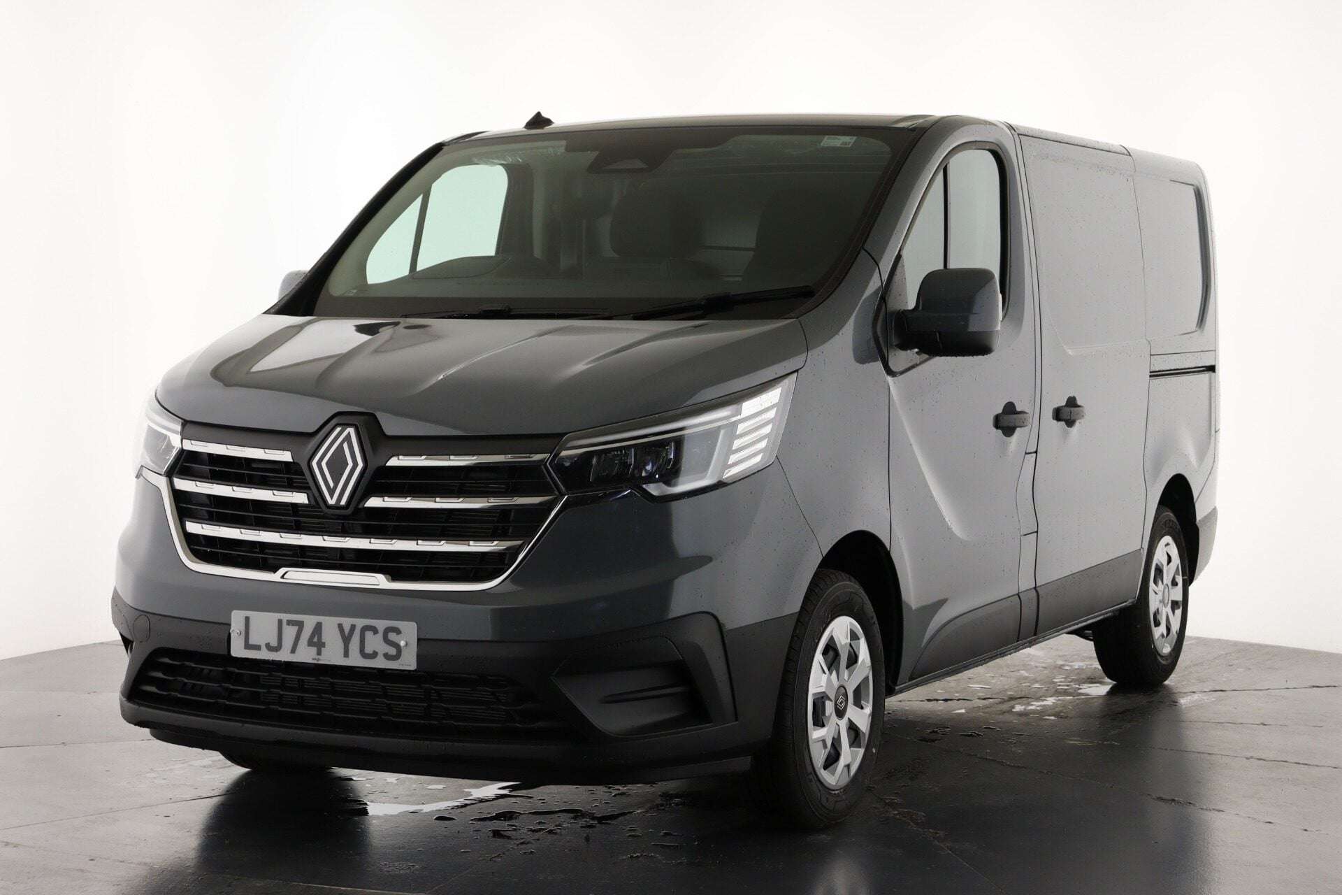 2026 RENAULT TRAFIC 2026 RENAULT TRAFIC
