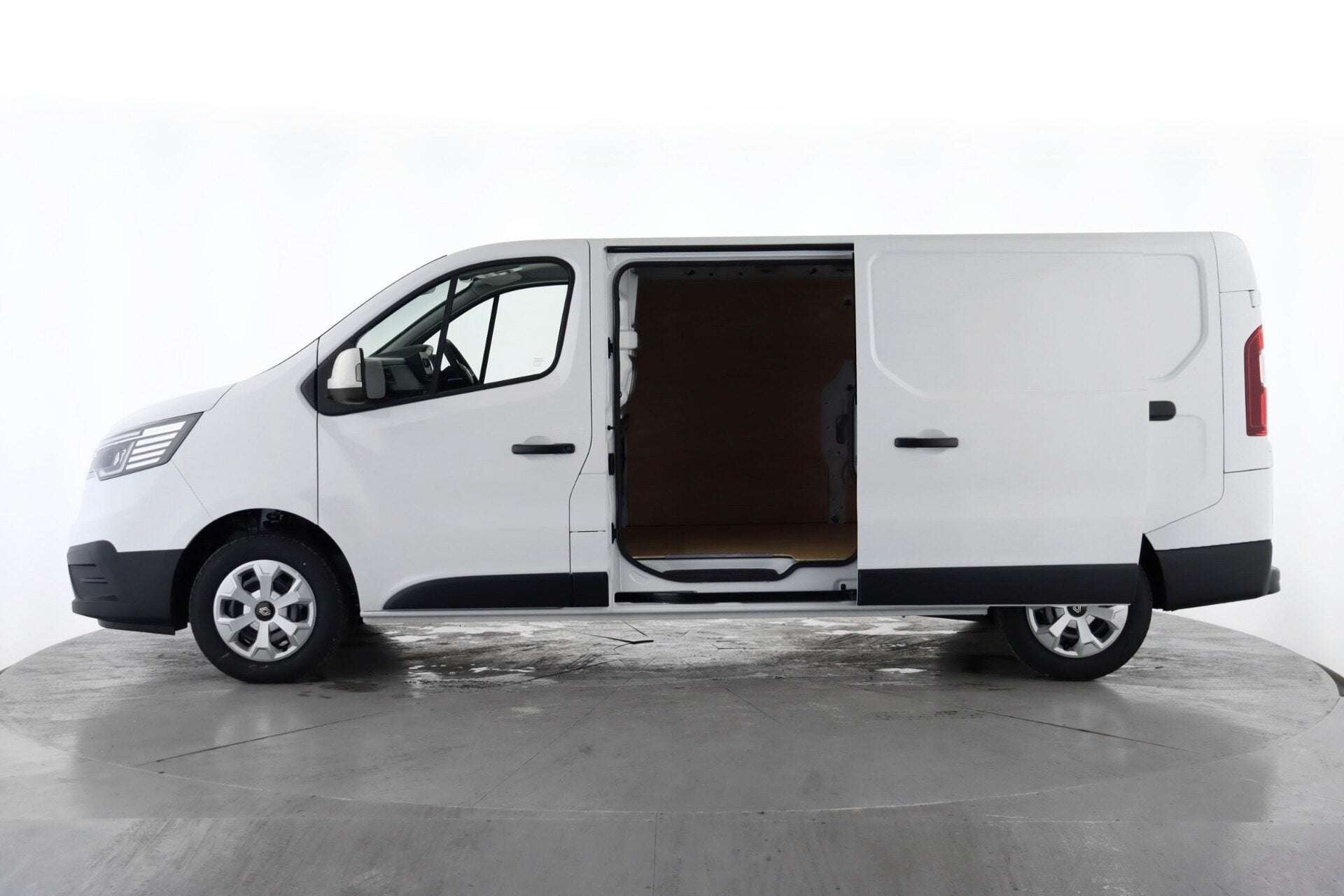 2026 RENAULT TRAFIC 2026 RENAULT TRAFIC
