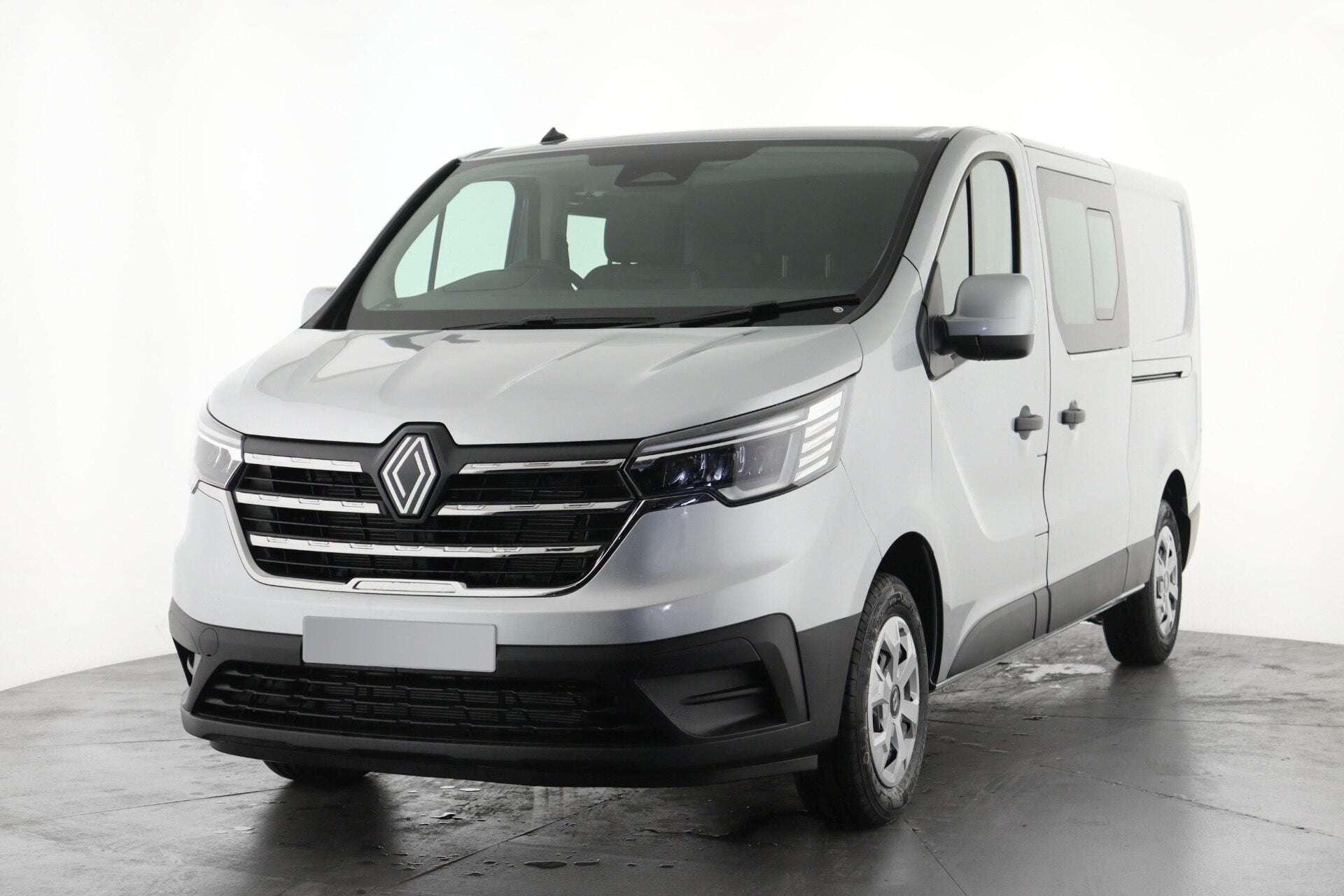 2026 RENAULT TRAFIC 2026 RENAULT TRAFIC