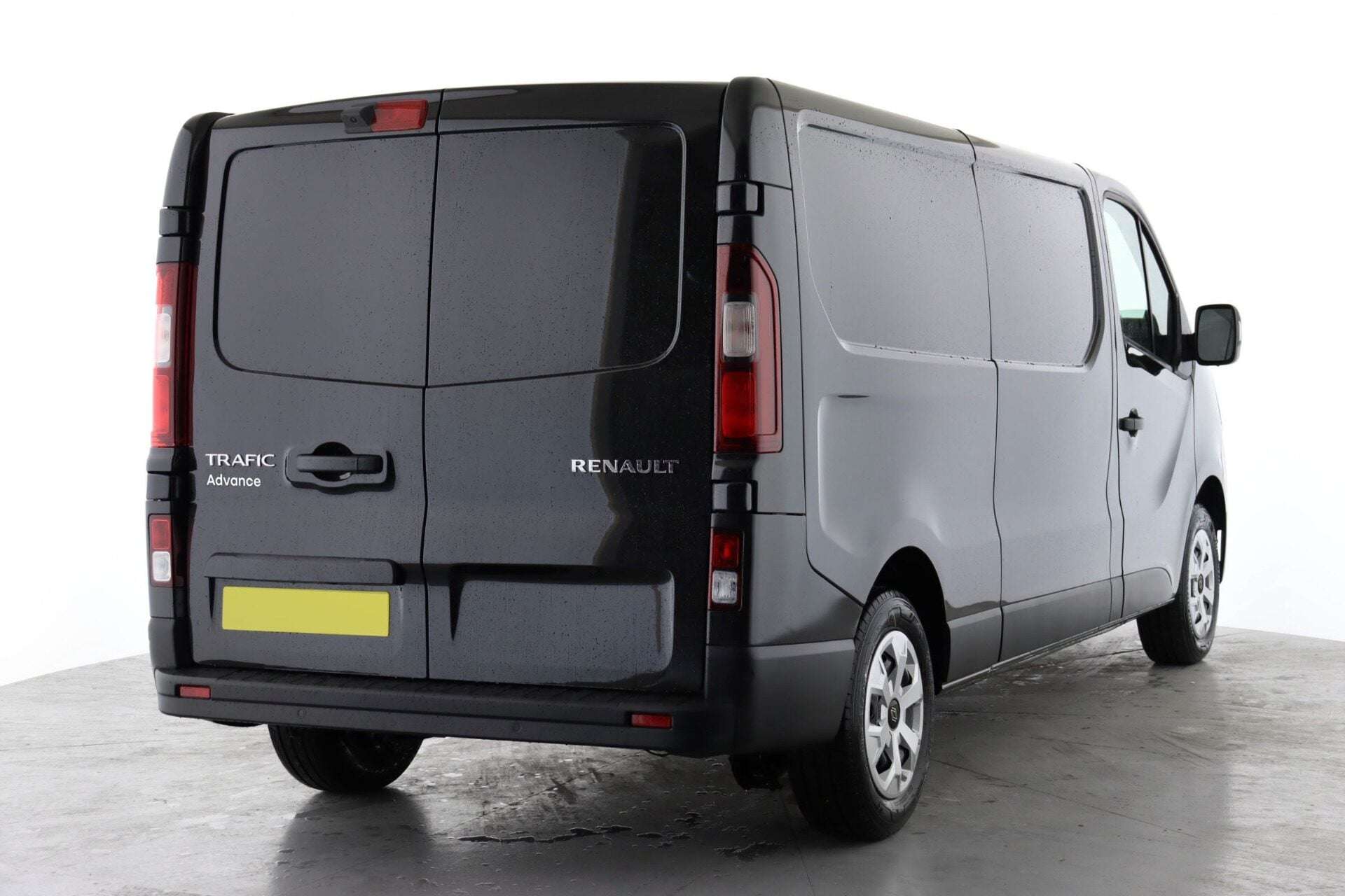A 2026 RENAULT TRAFIC LL30 Blue dCi 130 Advance MY26 A 2026 RENAULT TRAFIC LL30 Blue dCi 130 Advance MY26
