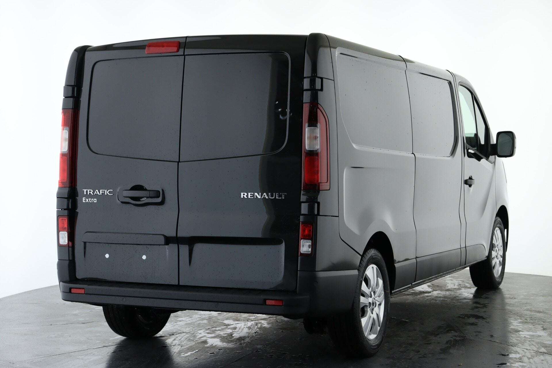 A 2026 RENAULT TRAFIC LL30 Blue dCi 130 Extra MY26 A 2026 RENAULT TRAFIC LL30 Blue dCi 130 Extra MY26