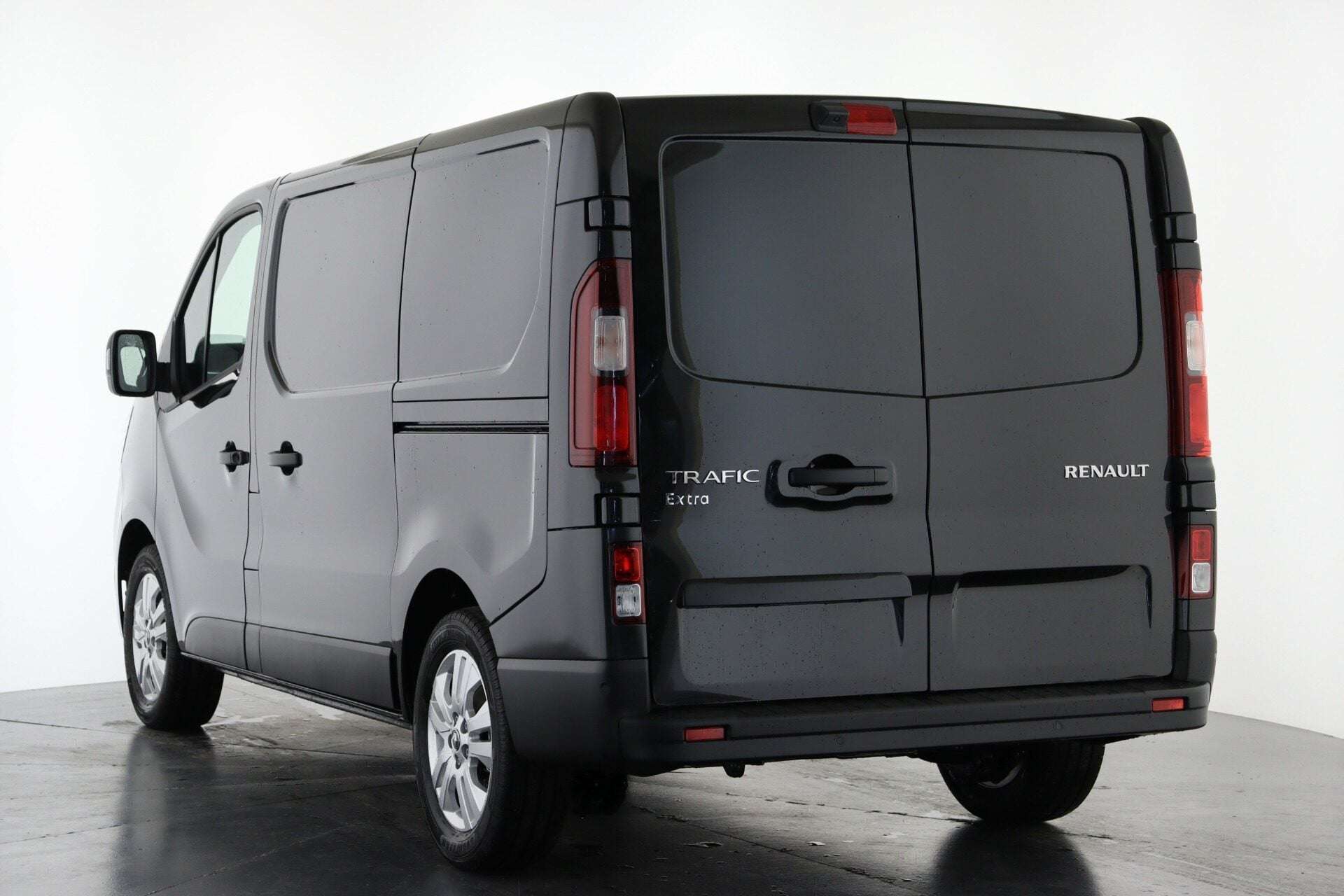 2026 RENAULT TRAFIC 2026 RENAULT TRAFIC