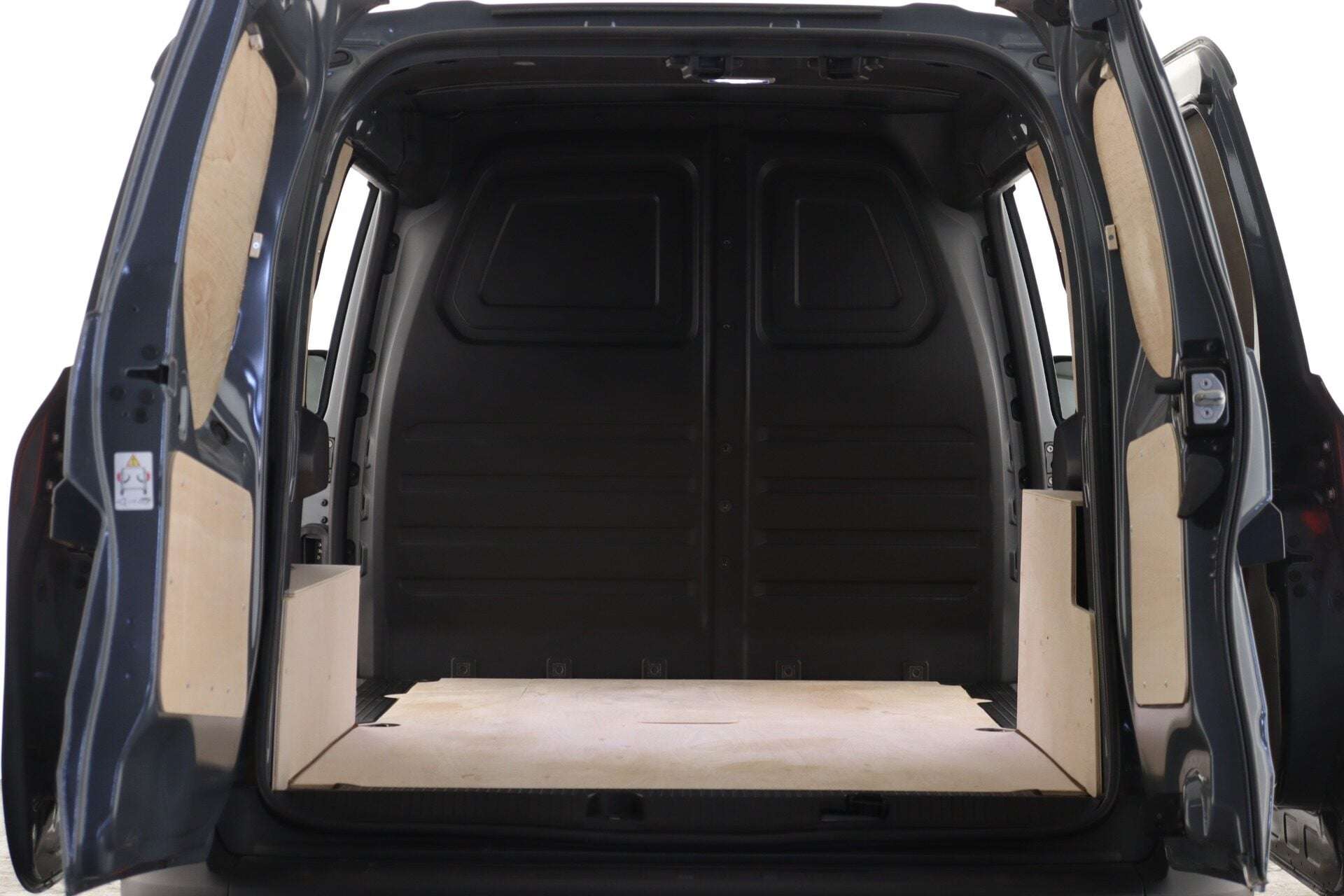A 2026 NISSAN TOWNSTAR L2 90kW Acenta Van Auto 45kWh A 2026 NISSAN TOWNSTAR L2 90kW Acenta Van Auto 45kWh