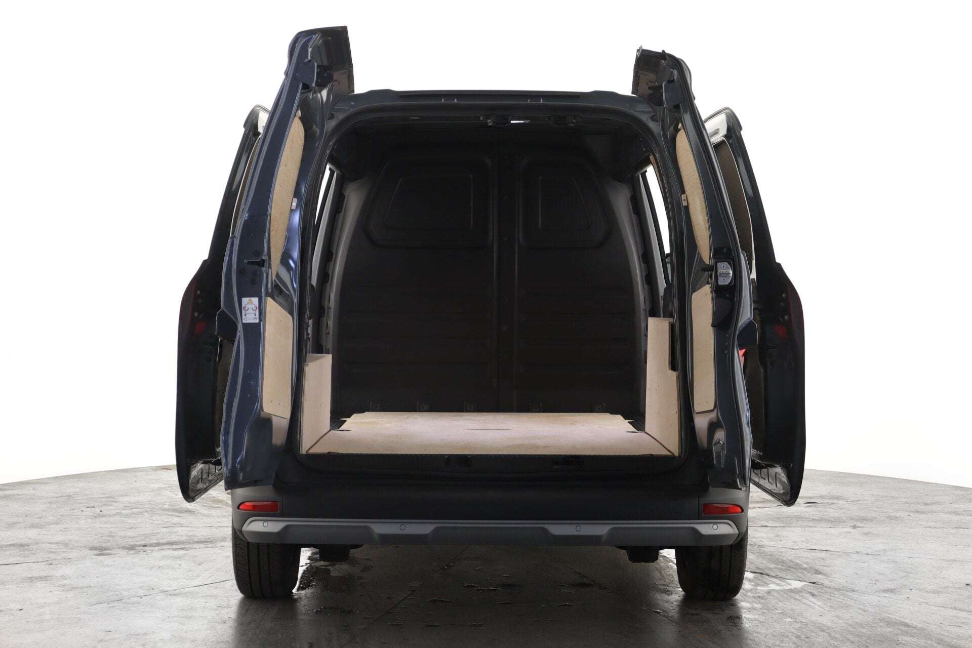 A 2026 NISSAN TOWNSTAR L2 90kW Acenta Van Auto 45kWh A 2026 NISSAN TOWNSTAR L2 90kW Acenta Van Auto 45kWh
