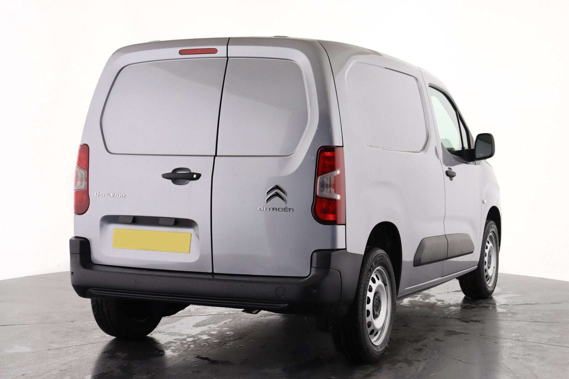 A 2023 CITROEN BERLINGO M 1.5 BlueHDi 1000Kg Enterprise Ed 100ps 6 Speed S/S A 2023 CITROEN BERLINGO M 1.5 BlueHDi 1000Kg Enterprise Ed 100ps 6 Speed S/S