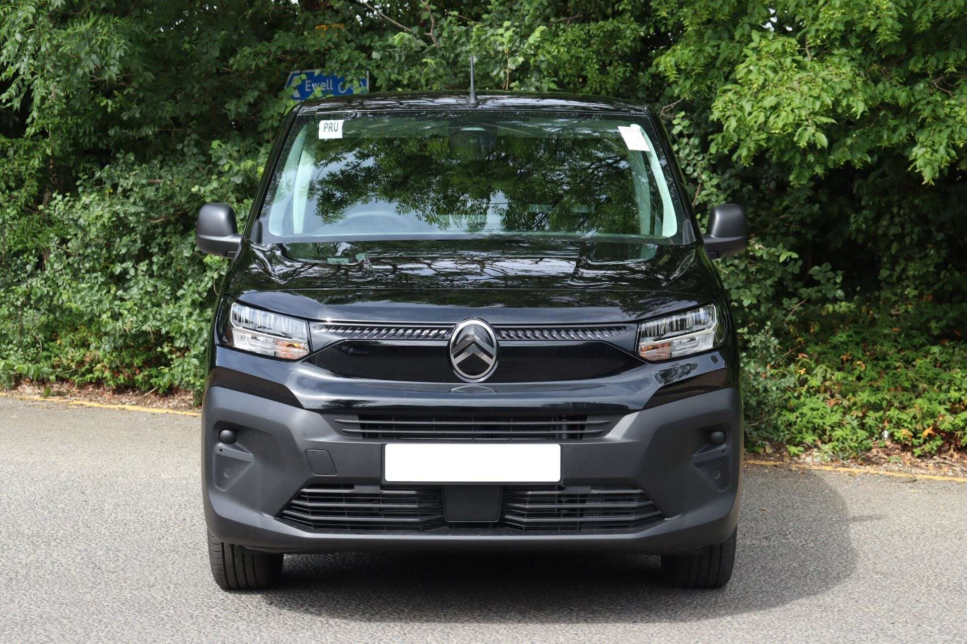A 2026 CITROEN BERLINGO M 1.5 D 100ps Van Enterprise Plus A 2026 CITROEN BERLINGO M 1.5 D 100ps Van Enterprise Plus