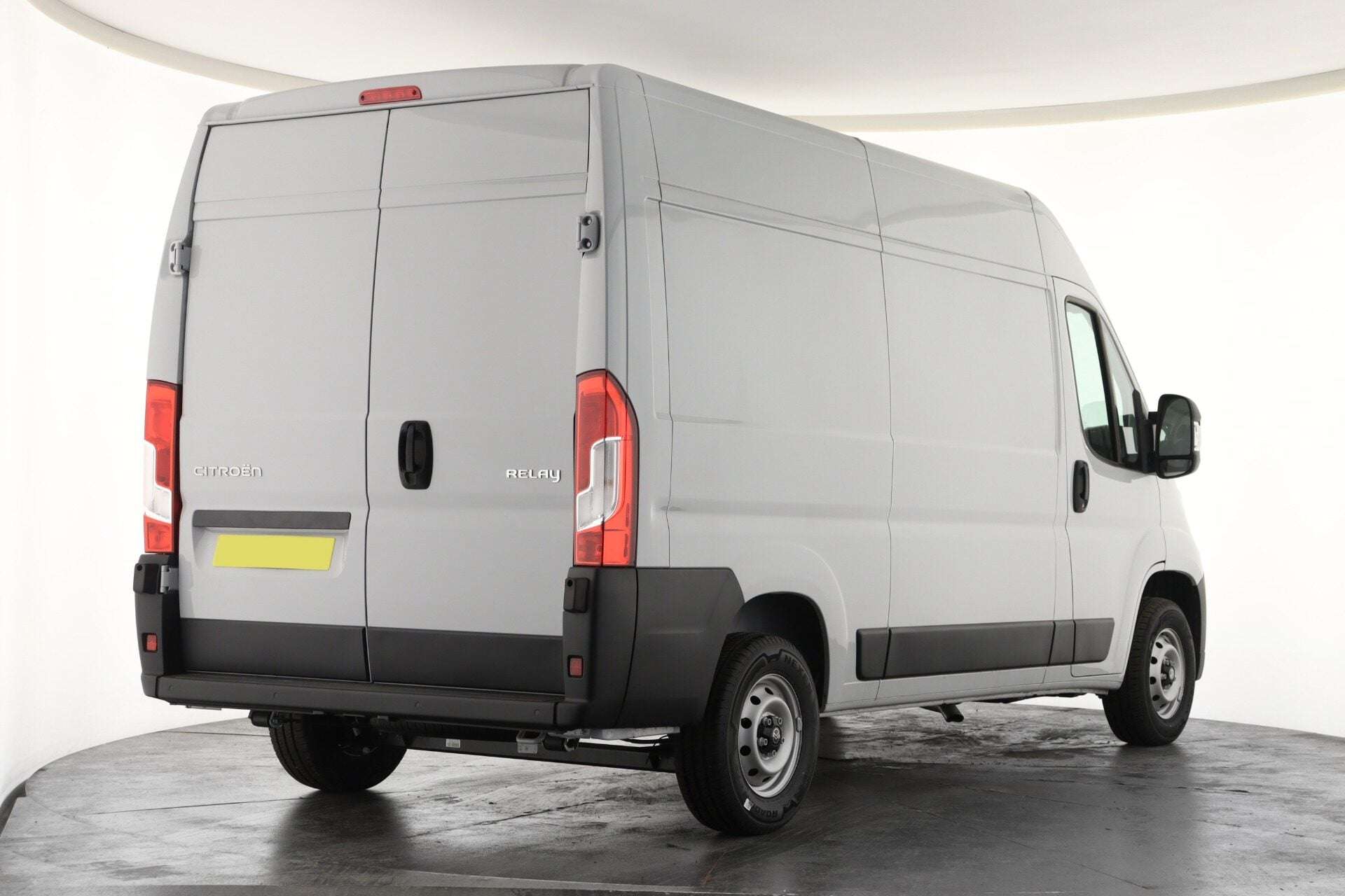A 2026 CITROEN RELAY 35 L2H2 2.2 BlueHDi 140 Enterprise A 2026 CITROEN RELAY 35 L2H2 2.2 BlueHDi 140 Enterprise
