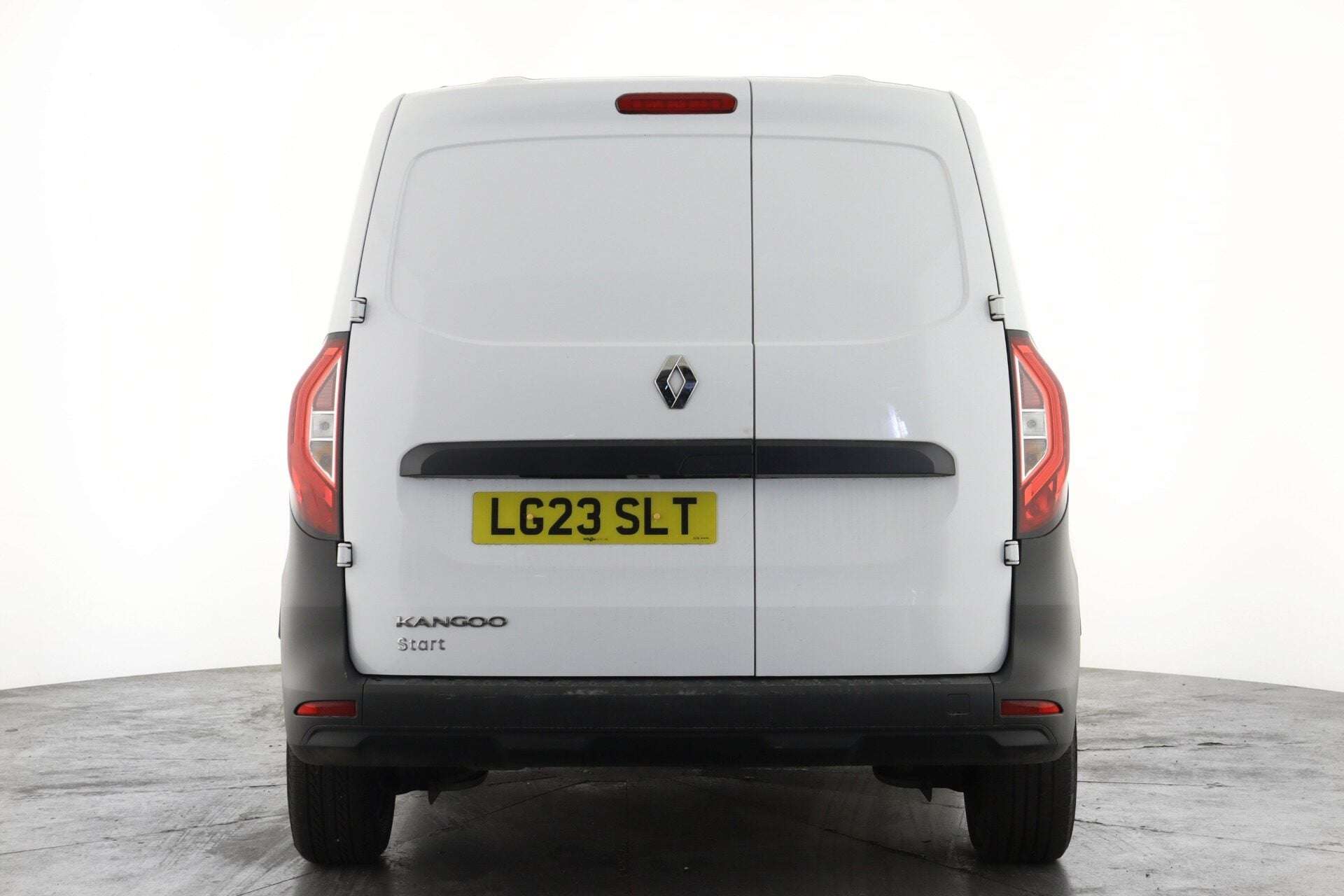 A 2023 RENAULT KANGOO ML19 DCI START A 2023 RENAULT KANGOO ML19 DCI START