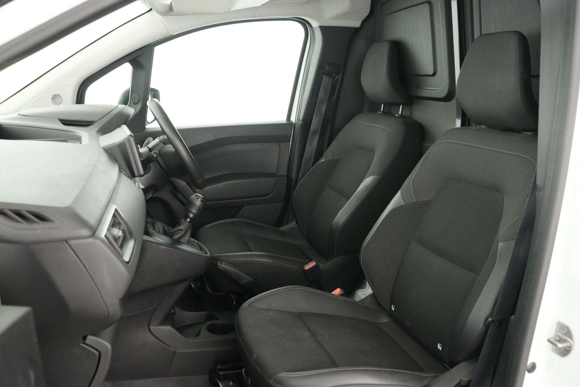 2023 RENAULT KANGOO 2023 RENAULT KANGOO