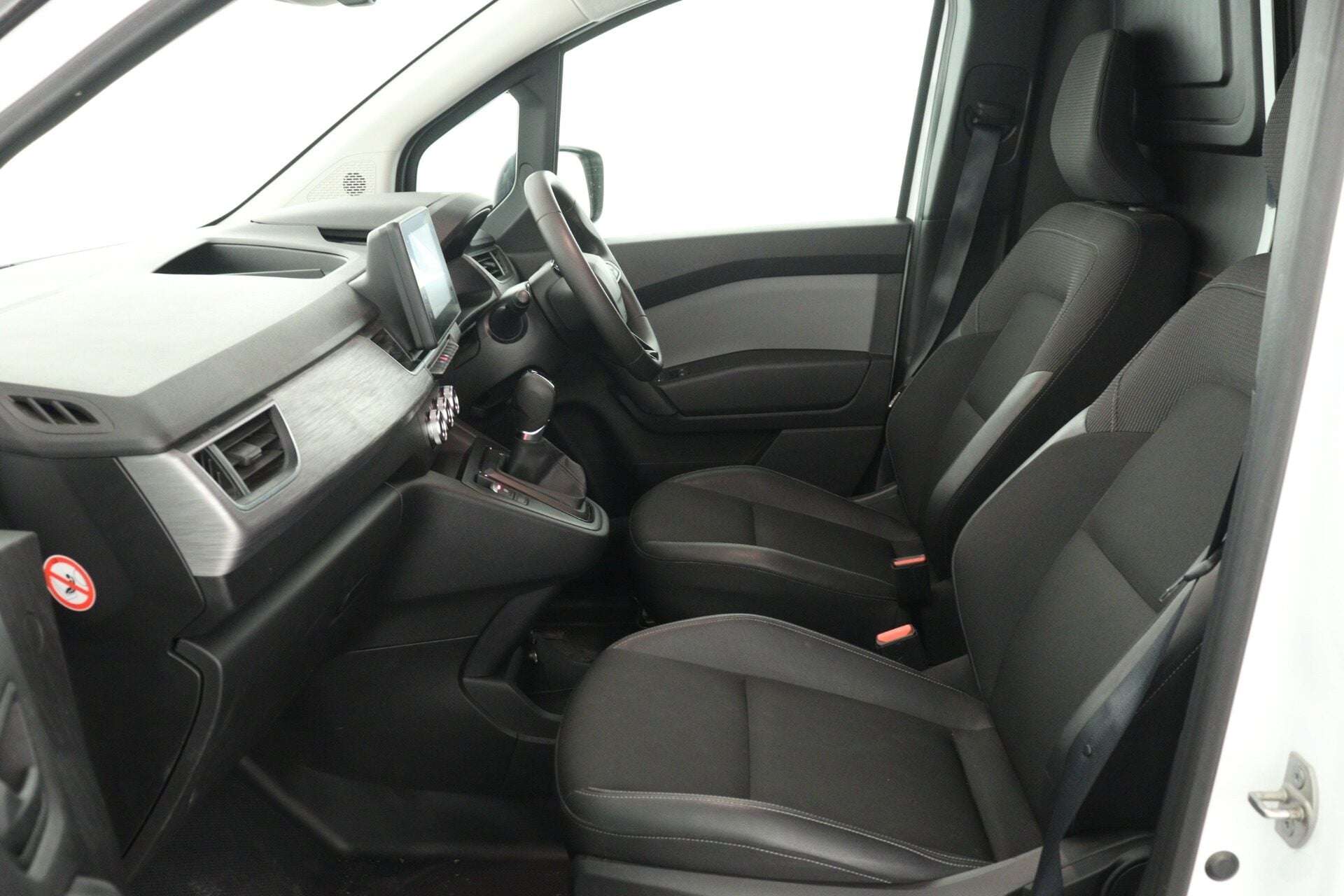 2024 RENAULT KANGOO 2024 RENAULT KANGOO