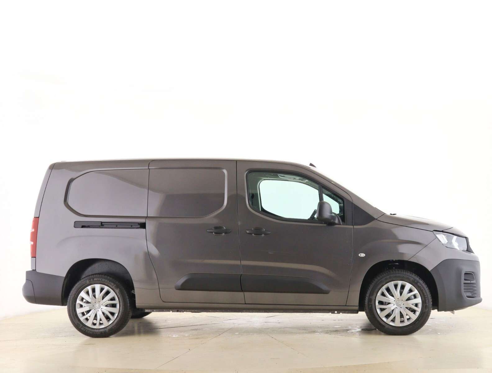 null PEUGEOT PARTNER null PEUGEOT PARTNER