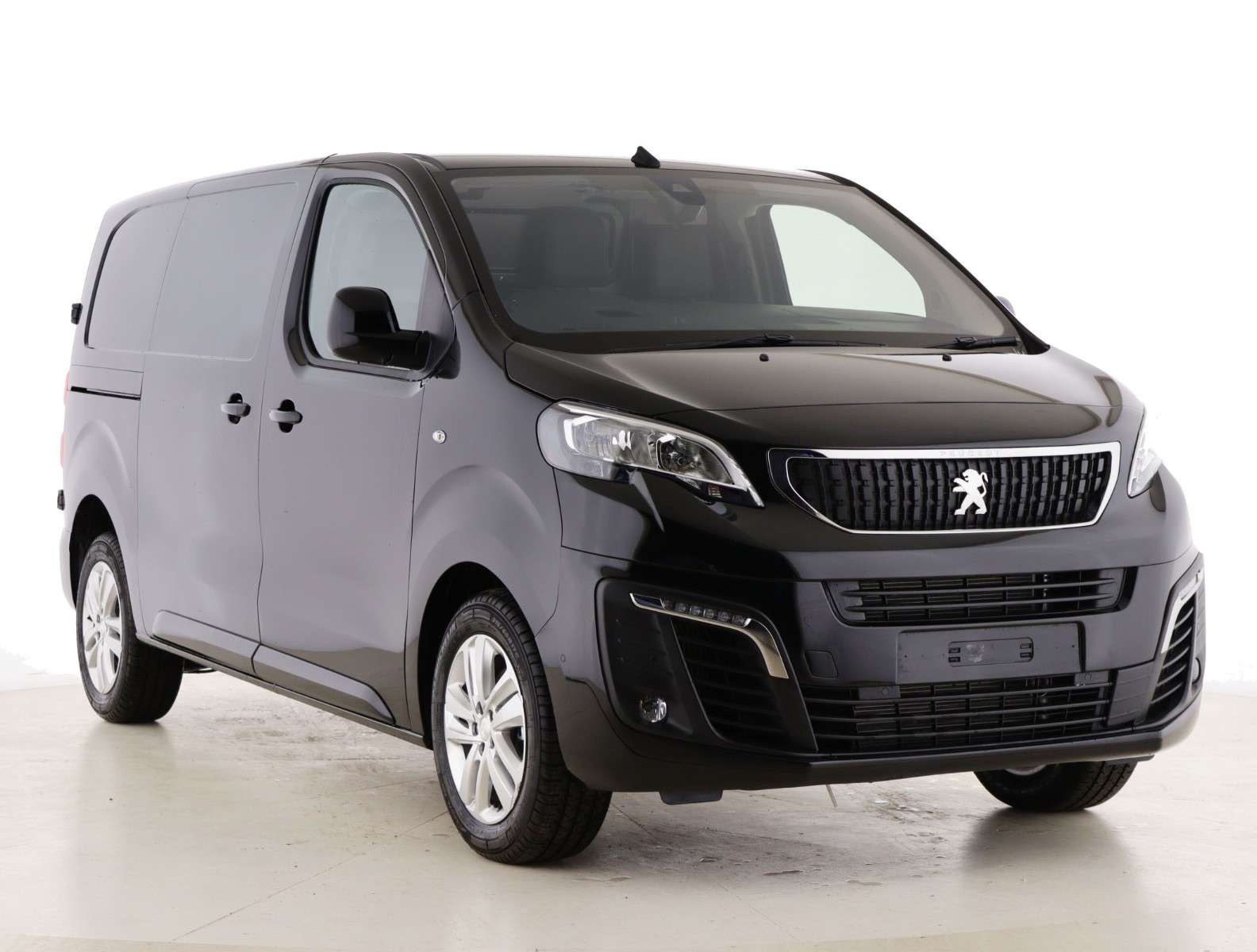A null PEUGEOT EXPERT Standard 1200 2.0 BlueHDi 180 Asphalt Premium Van EAT8 A null PEUGEOT EXPERT Standard 1200 2.0 BlueHDi 180 Asphalt Premium Van EAT8