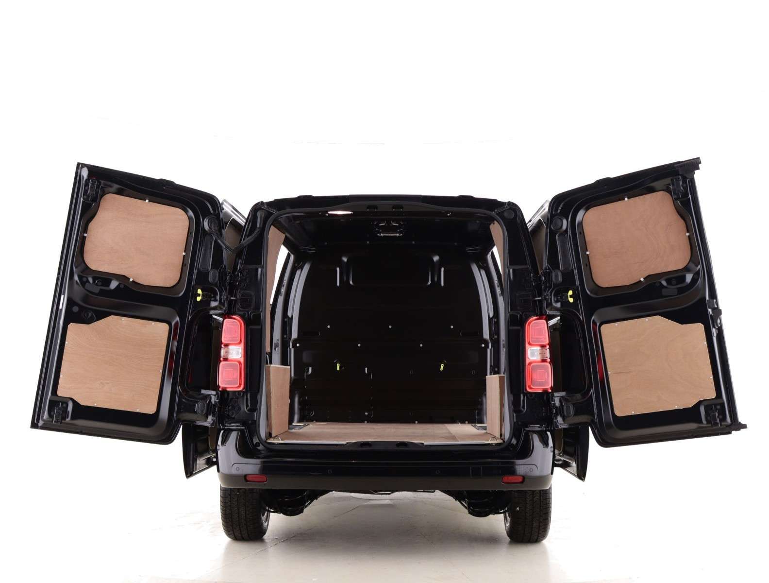 A null PEUGEOT EXPERT Standard 1200 2.0 BlueHDi 180 Asphalt Premium Van EAT8 A null PEUGEOT EXPERT Standard 1200 2.0 BlueHDi 180 Asphalt Premium Van EAT8