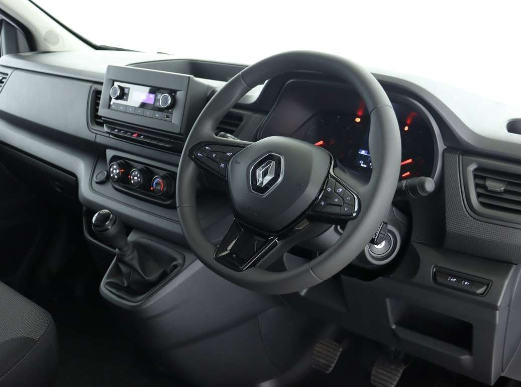 null RENAULT TRAFIC null RENAULT TRAFIC