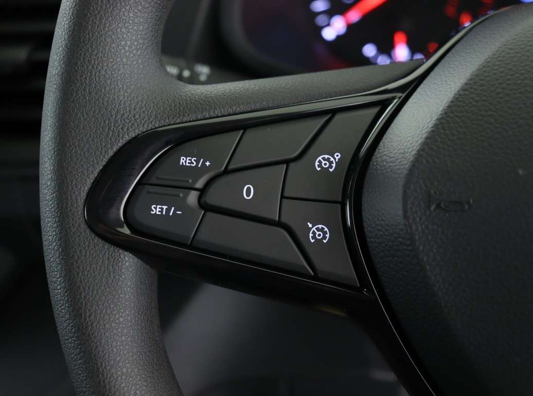 null RENAULT TRAFIC null RENAULT TRAFIC