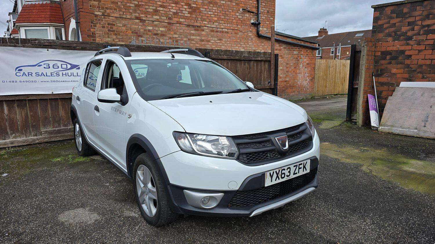 2013 DACIA SANDERO STEPWAY 2013 DACIA SANDERO STEPWAY
