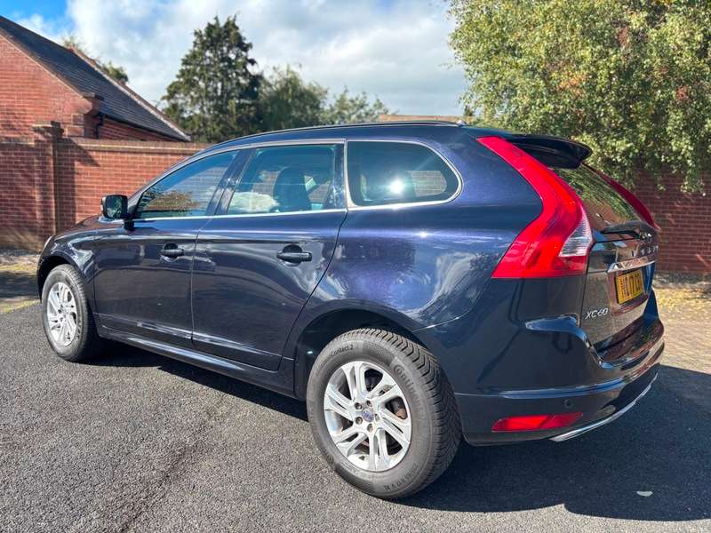 2017 VOLVO XC60 2017 VOLVO XC60