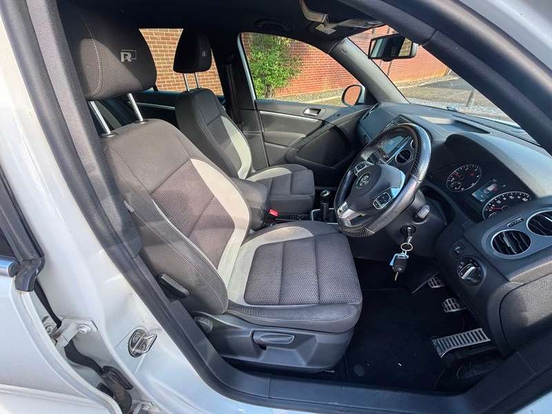 2015 VOLKSWAGEN TIGUAN 2015 VOLKSWAGEN TIGUAN