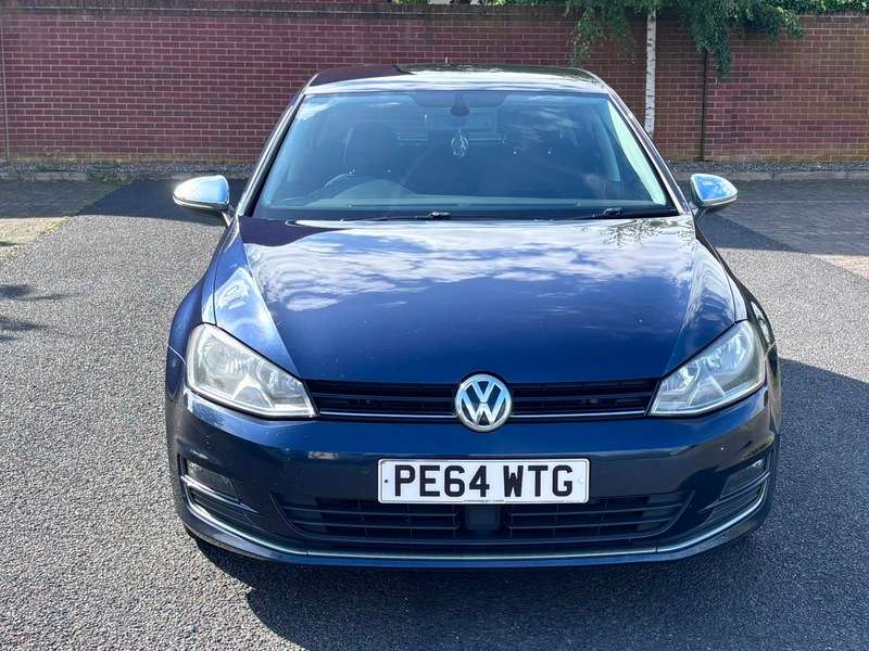 A 2014 VOLKSWAGEN GOLF GT TDI BLUEMOTION TECHNOLOGY A 2014 VOLKSWAGEN GOLF GT TDI BLUEMOTION TECHNOLOGY