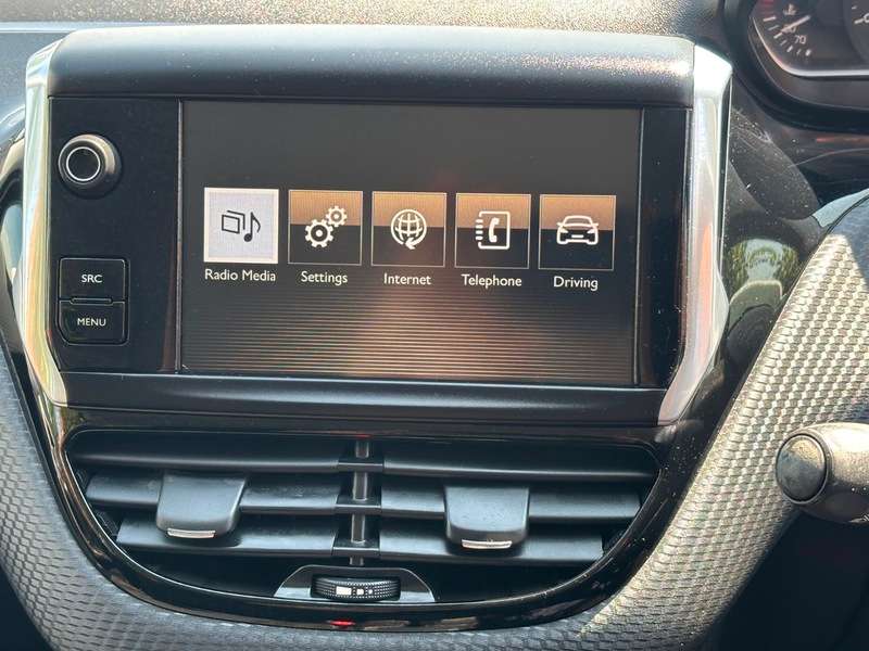 2015 PEUGEOT 2008 2015 PEUGEOT 2008