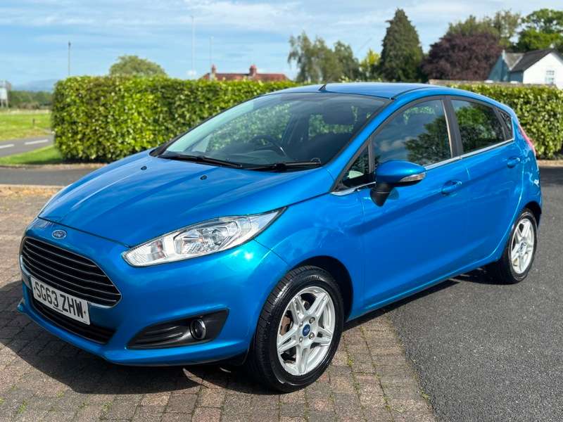 A 2013 FORD FIESTA ZETEC A 2013 FORD FIESTA ZETEC