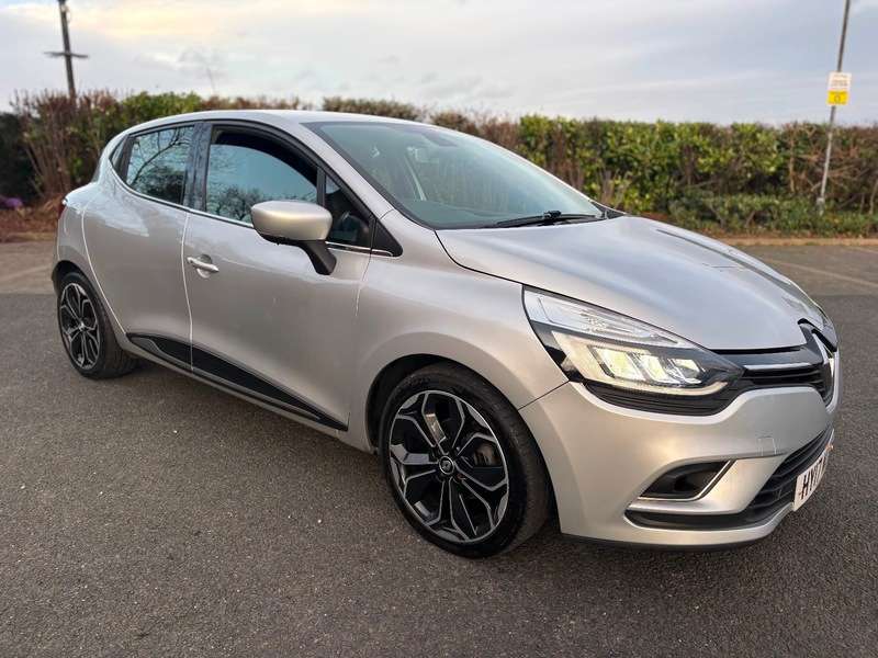 2017 RENAULT CLIO 2017 RENAULT CLIO
