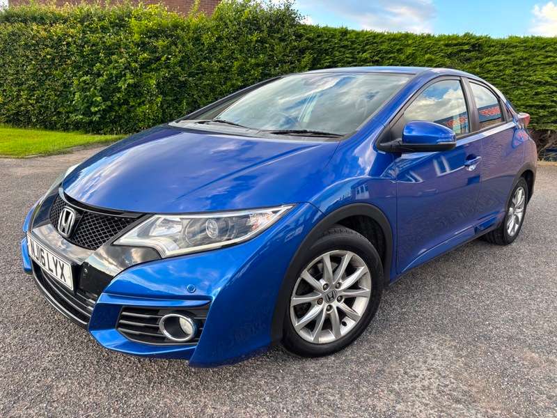 A 2016 HONDA CIVIC I-DTEC SE PLUS A 2016 HONDA CIVIC I-DTEC SE PLUS