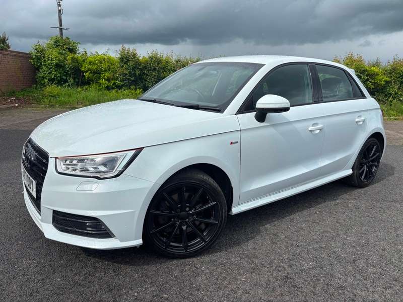 A 2017 AUDI A1 SPORTBACK TFSI S LINE A 2017 AUDI A1 SPORTBACK TFSI S LINE
