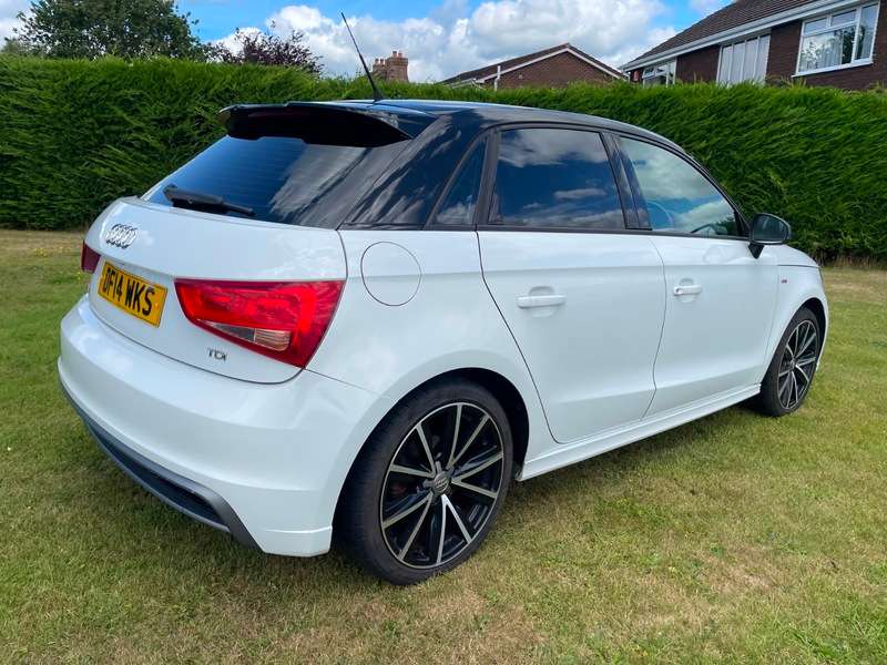 2014 AUDI A1 2014 AUDI A1