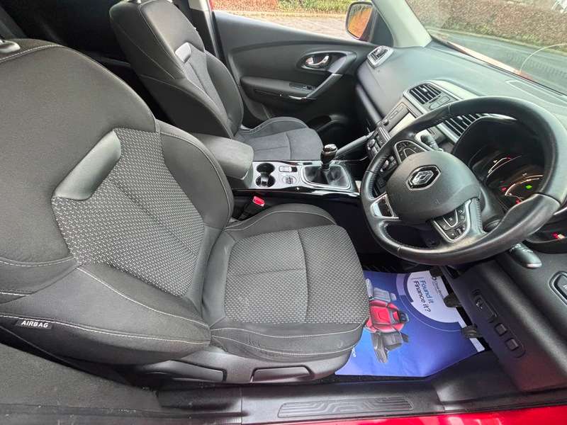 2016 RENAULT KADJAR 2016 RENAULT KADJAR