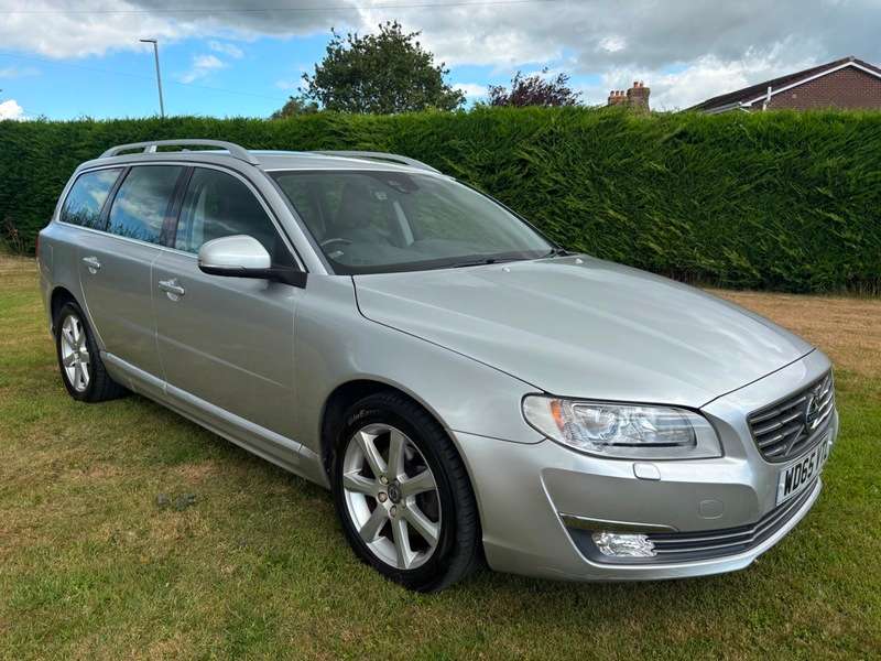 2016 VOLVO V70 2016 VOLVO V70