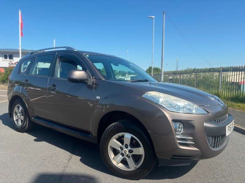 A 2011 PEUGEOT 4007 HDI SE A 2011 PEUGEOT 4007 HDI SE