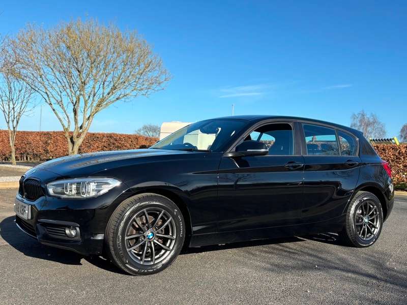 A 2018 BMW 1 SERIES 116d SE BUSINESS A 2018 BMW 1 SERIES 116d SE BUSINESS