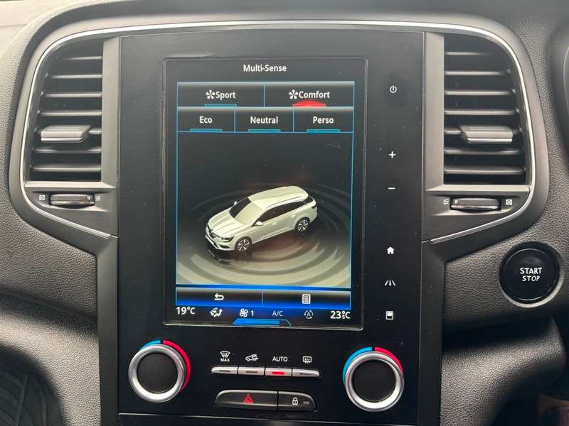 2017 RENAULT MEGANE 2017 RENAULT MEGANE