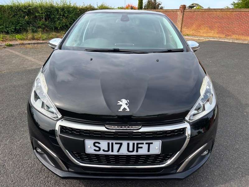 A 2017 PEUGEOT 208 BLUE HDI ALLURE A 2017 PEUGEOT 208 BLUE HDI ALLURE