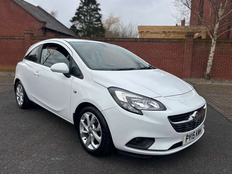 A 2015 VAUXHALL CORSA EXCITE AC A 2015 VAUXHALL CORSA EXCITE AC