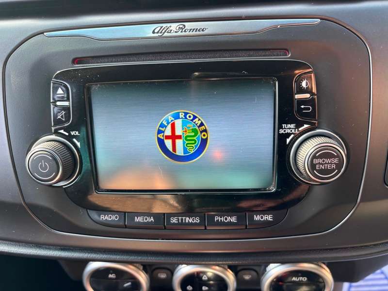 2014 ALFA ROMEO GIULIETTA 2014 ALFA ROMEO GIULIETTA