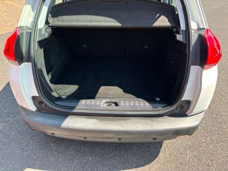 2015 PEUGEOT 2008 2015 PEUGEOT 2008
