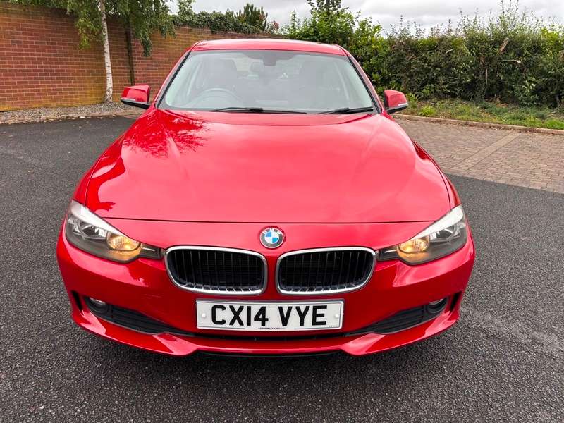 A 2014 BMW 3 SERIES 320d XDRIVE SE 6 SPEED A 2014 BMW 3 SERIES 320d XDRIVE SE 6 SPEED