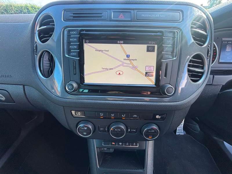2015 VOLKSWAGEN TIGUAN 2015 VOLKSWAGEN TIGUAN